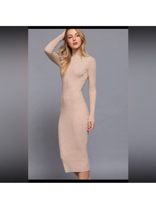 Dresses & Skirts - NWT🤍BOUTIQUE DRESS